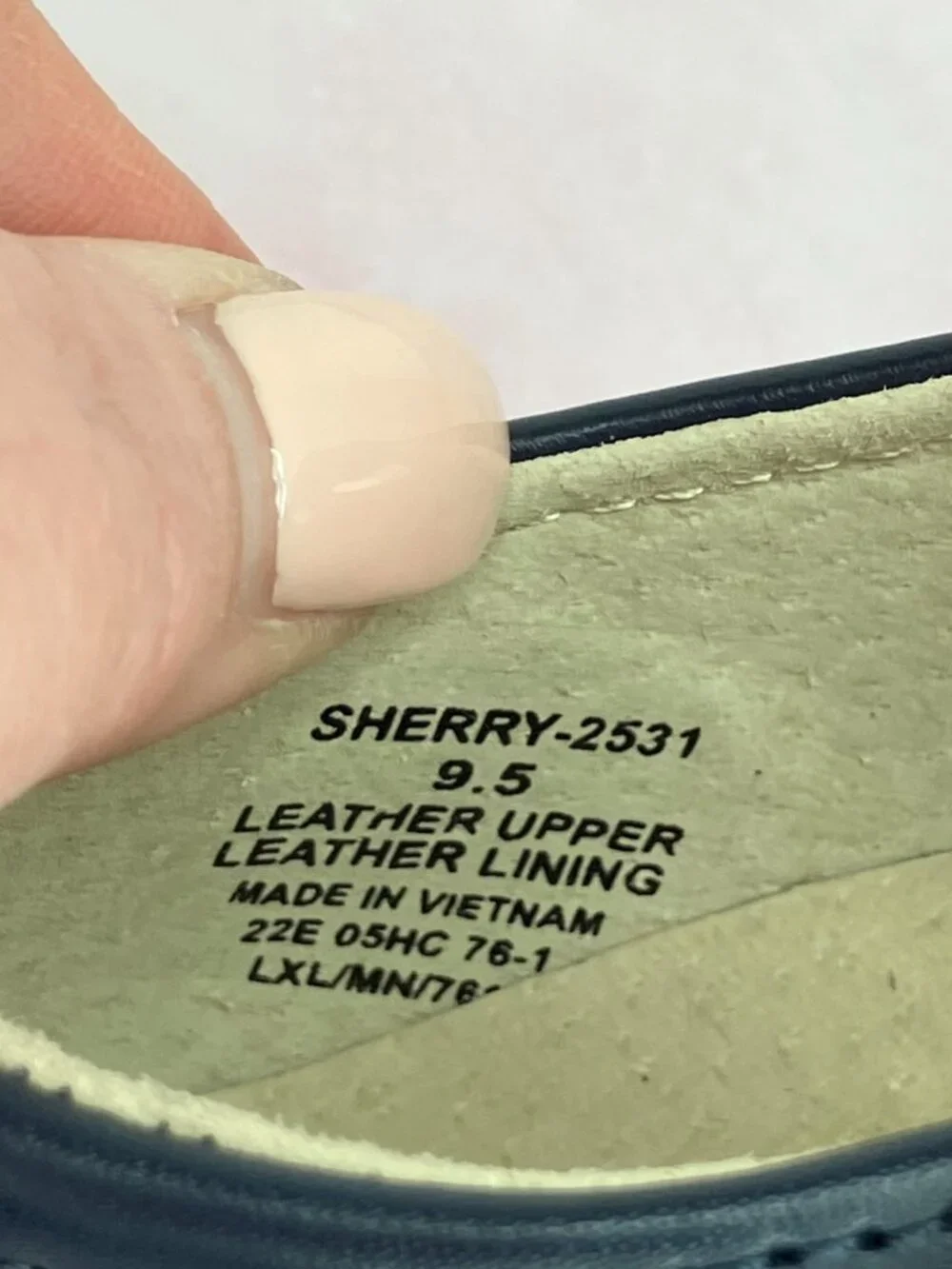 NIB Footmates Sherry T-strap Mary Jane navy leather size 9.5 little kid